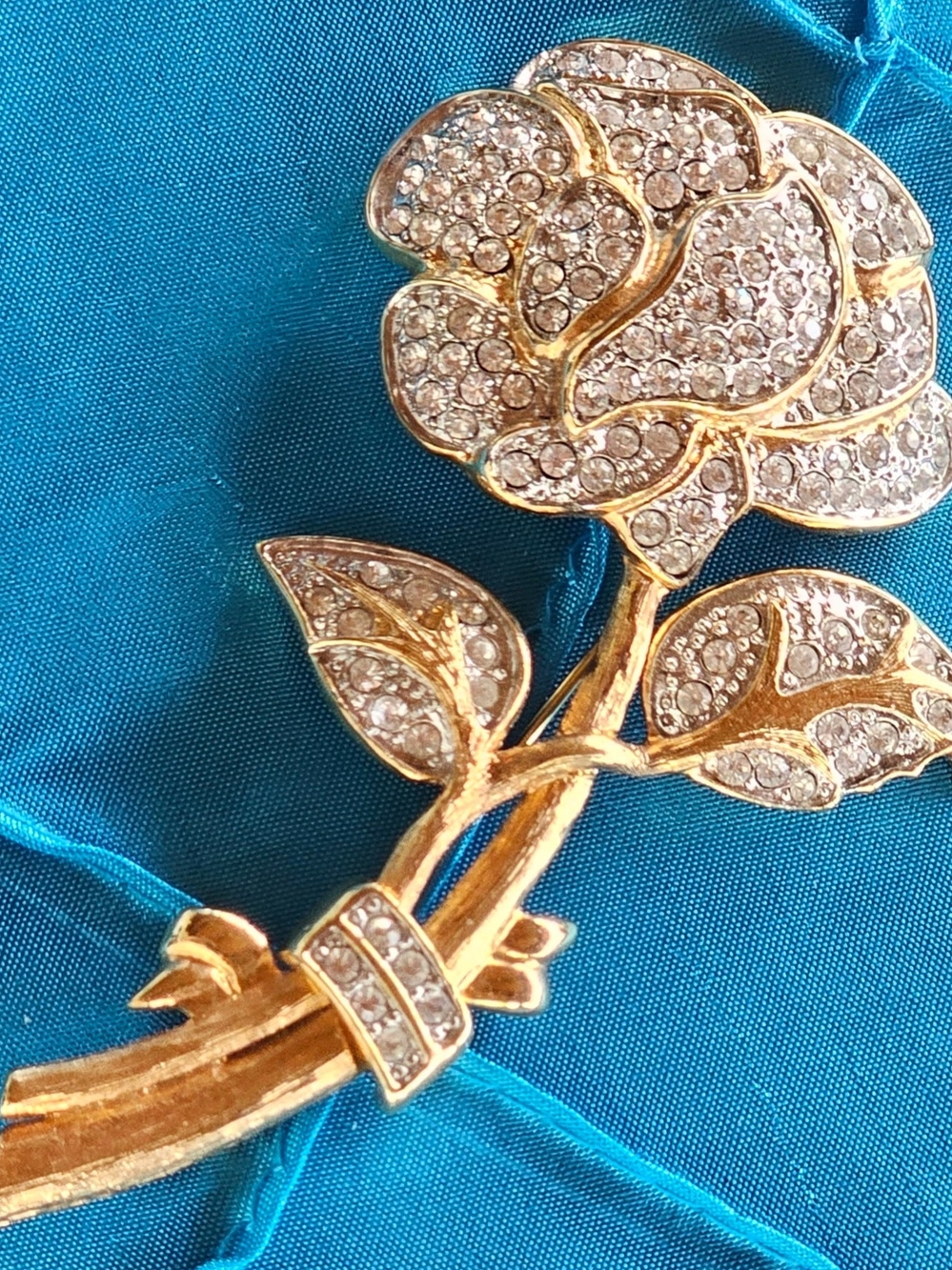 Vintage Nolan Miller Gold-Tone Crystal Rose Brooch - Elegant Floral Pin